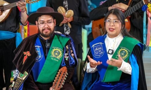 Estudiantina de la Facultad de Ingeniería de la UAEMéx destaca en Festival Internacional de Tunas y Estudiantinas